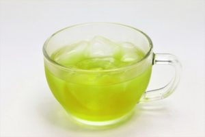 やまもりチェーン 時田園 高島平店の美味しい水出し緑茶。暑い日の飲み物です。